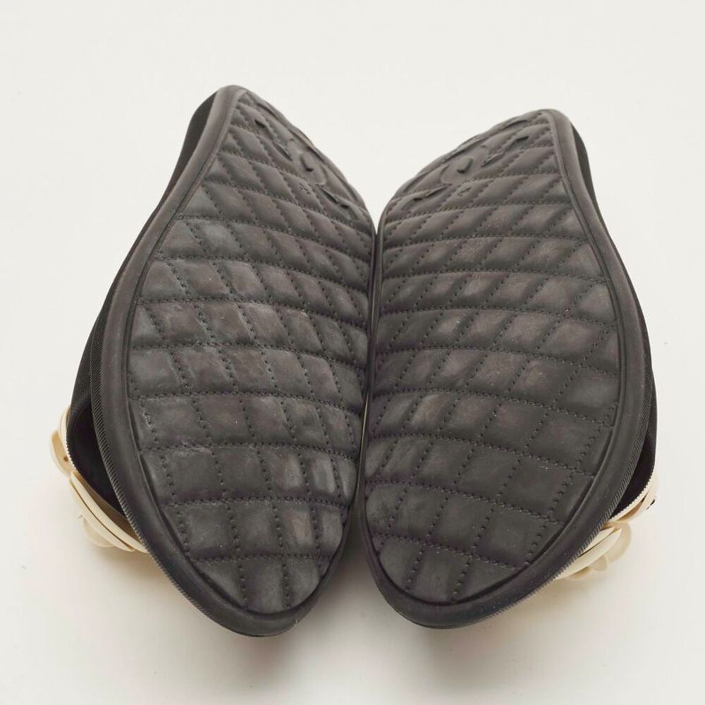 Chanel Cc Camellia Size 40 Black Rubber Flat Slide - Picture 6 of 7
